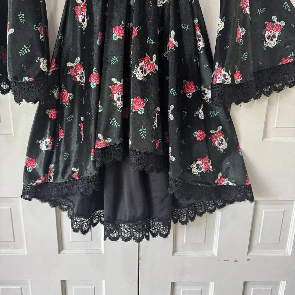 Gothic Black Velvet Sugar Skull Floral Lace Trim Dress Costume Goth Grunge Small - Picture 6 of 13
